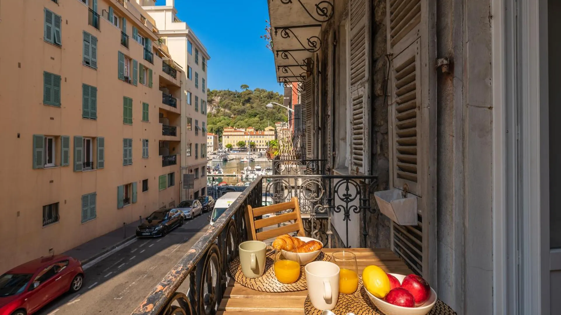 Magnifique 2P Avec Vue Sur Le Port De Niza 0*,  Francia